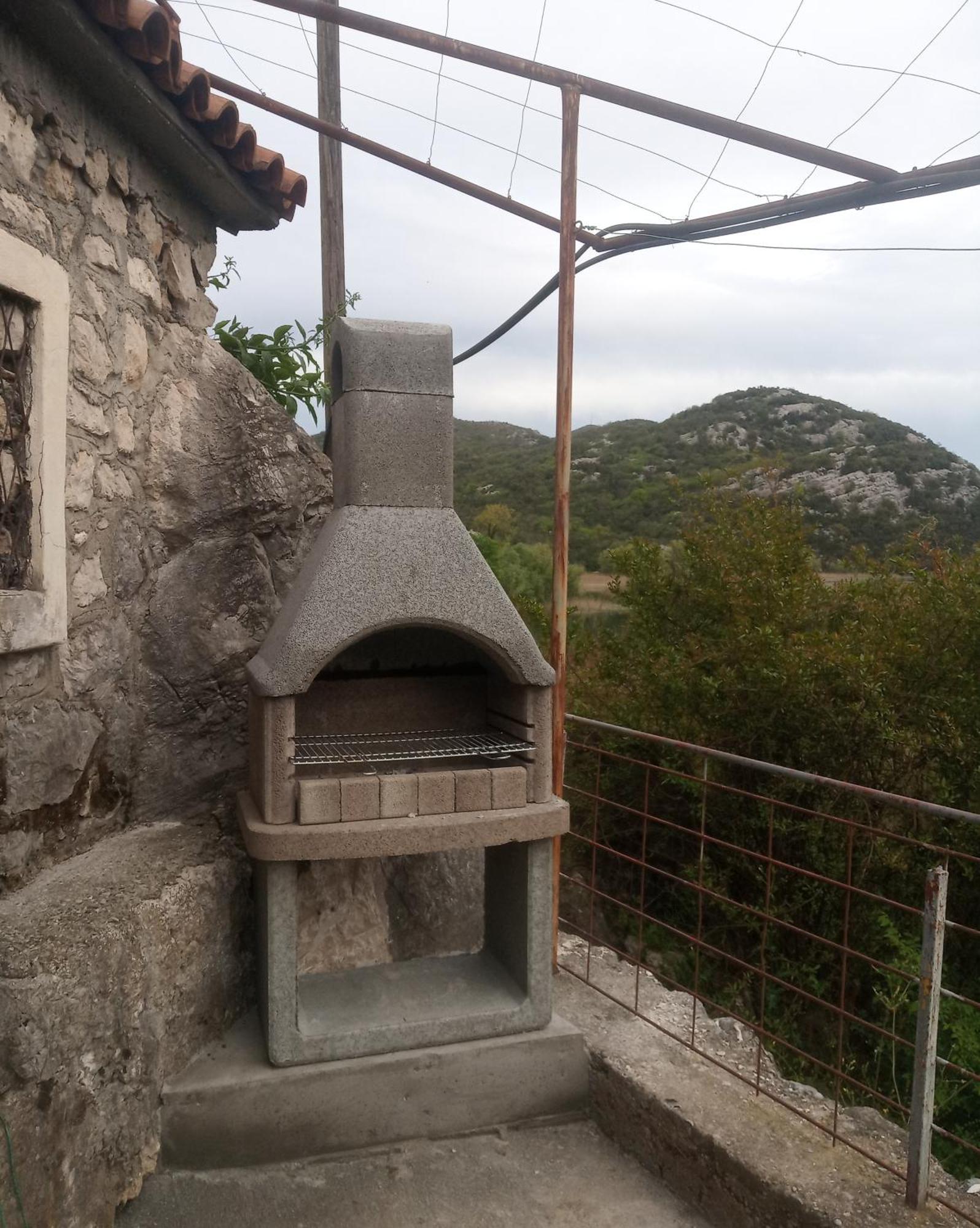 Feel The Karuch Villa Cetinje Bagian luar foto